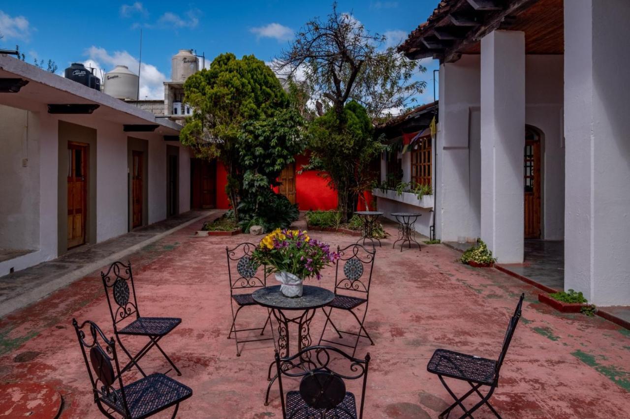 Fandango Vandrarhem San Cristóbal de Las Casas Exteriör bild
